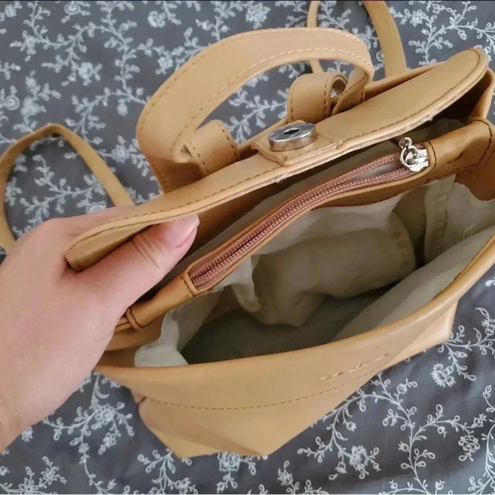 Vintage Tan Camel Leather Boho Market Travel IPAD Tote Backpack